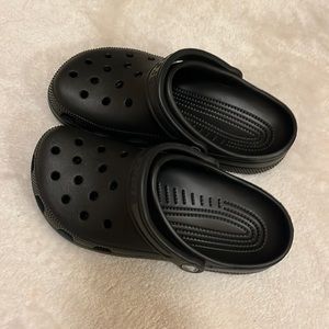 New Black Crocs Women’s size 7